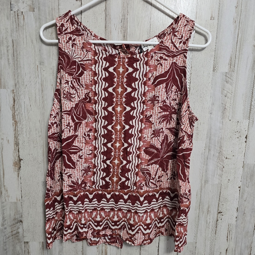Nicole Miller Red Pink Sleeveless Floral Boho Button Back Shirt Size Medium